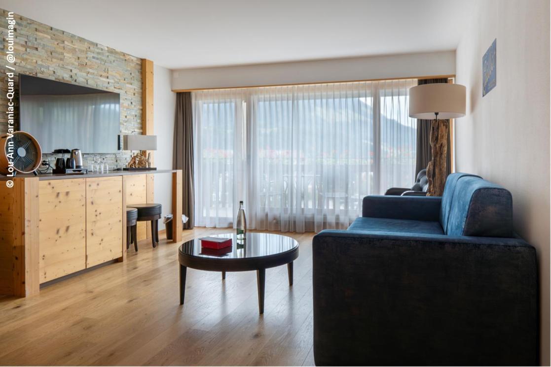 Hotel Cailler & Bains De La Gruyere Шарме Экстерьер фото